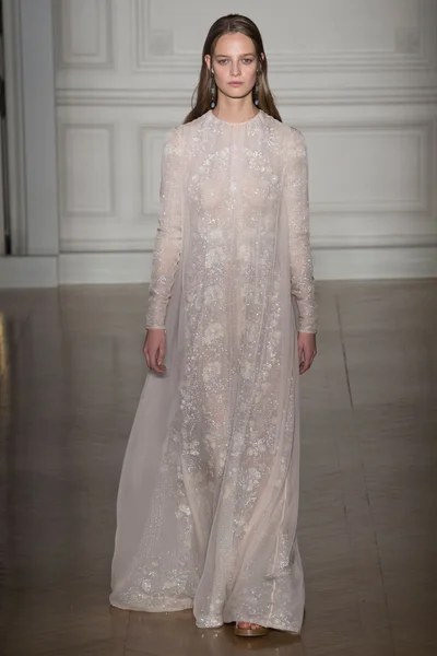 Look 57
